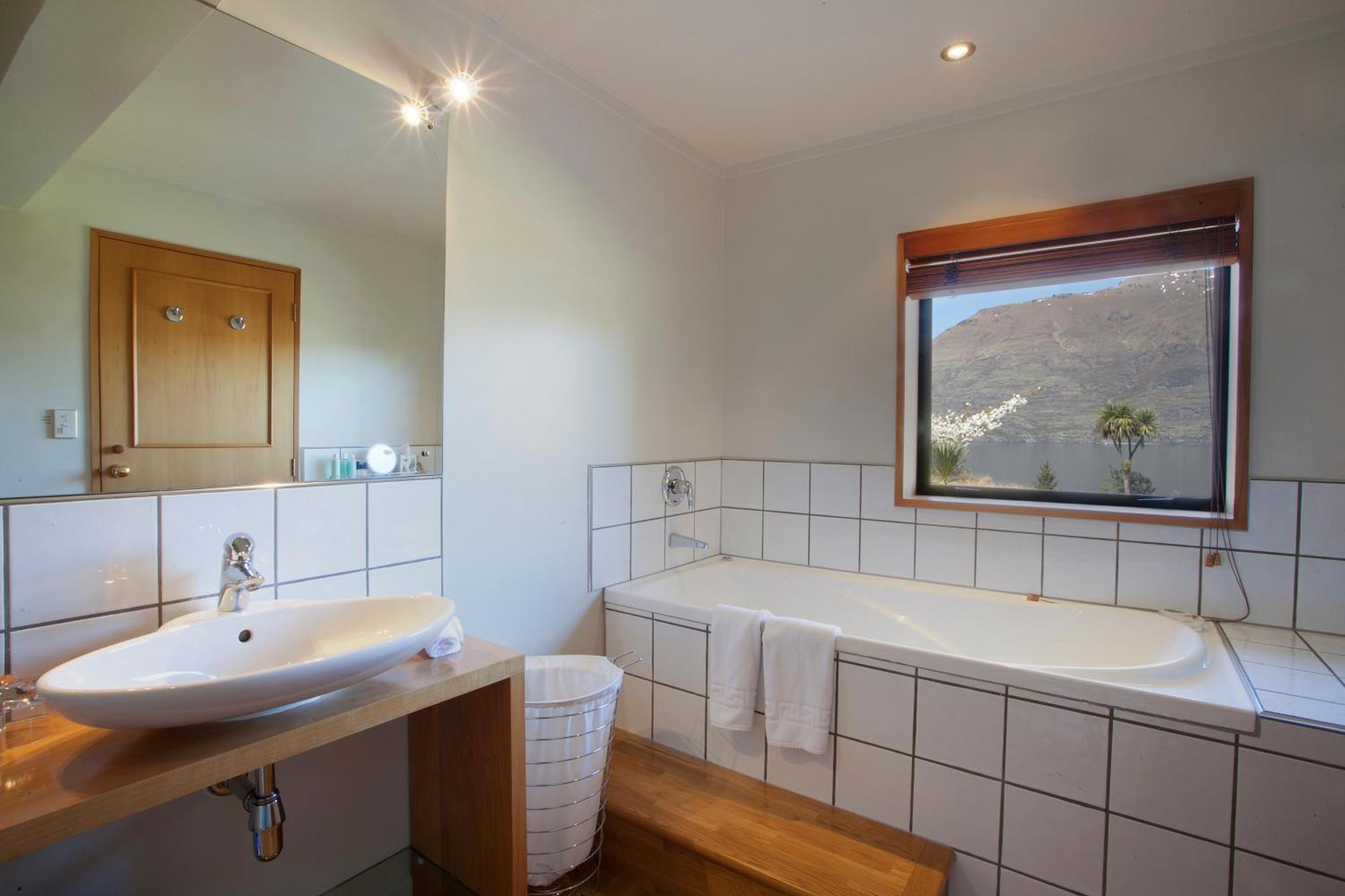 Hidden Lodge Queenstown Exterior photo